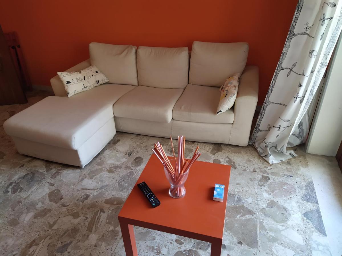 Vesuvio Corner - Spacious And Colorful Apartment In San Giorgio, Very Close To Napoli, Ideal For Families And Groups, Close To Pompeii, Sorrento... Сан Джорджо а Кремано Екстериор снимка